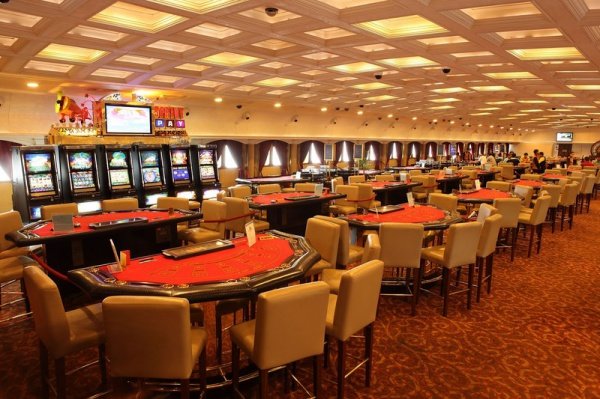 Отели казино на гоа леон казино покер