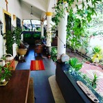 @instagram: Patios tht welcome
#saligaohomes#goanhouses
#portuguesehouses#goanresidences#villagelife 
Available quaint villa in saligao for sale 
Close to #calangute#baga#candolimbeach 
Excellent for PIO